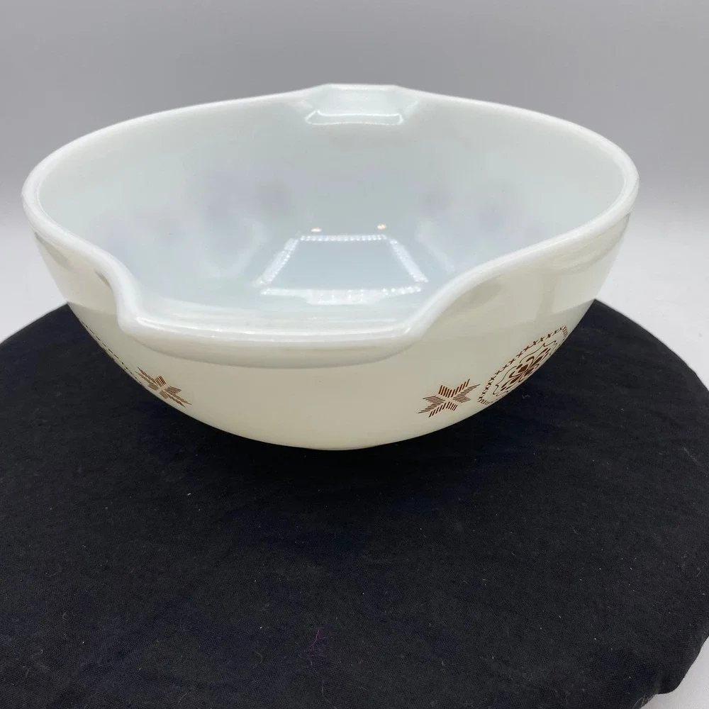 Vintage Pyrex Town Country 1.5 Qt Cinderella Mixing Bowl 442 Brown White Nesting